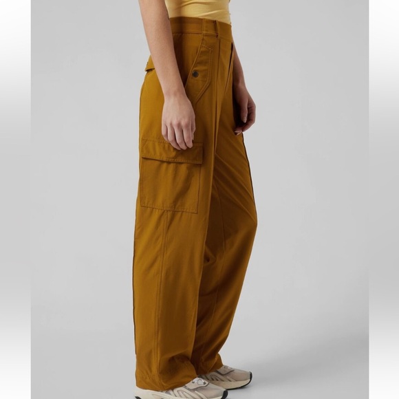 Athleta Vienna Cargo Pant, Brass Yellow - Picture 3 of 14